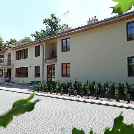Ckm Centrum Konferencyjne Mazowsze Otrębusy Екстериор снимка