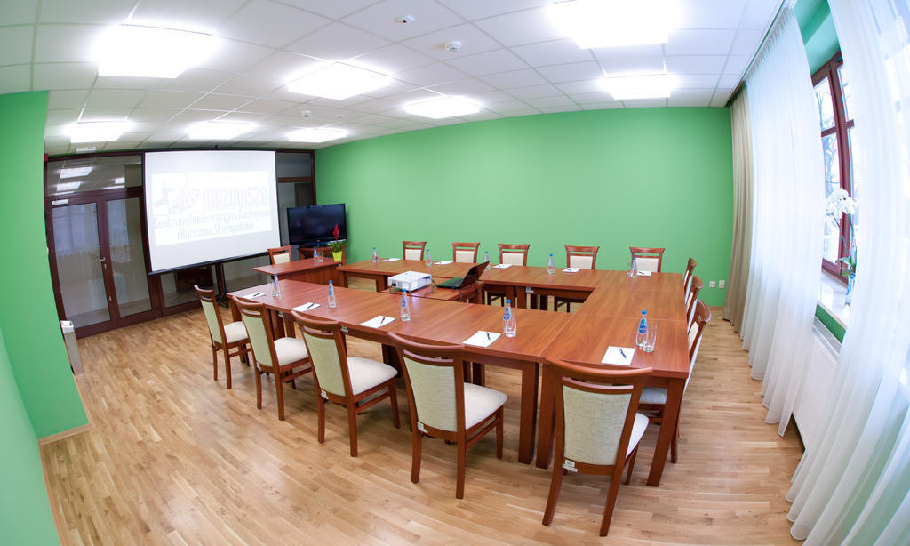 Ckm Centrum Konferencyjne Mazowsze Otrębusy Екстериор снимка