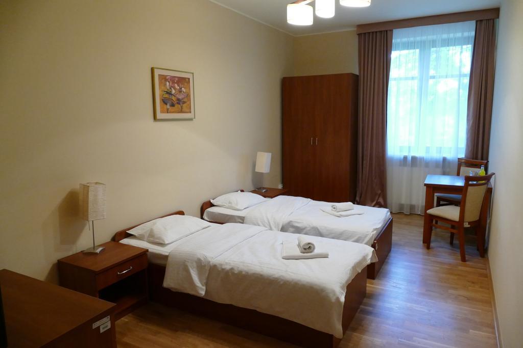 Ckm Centrum Konferencyjne Mazowsze Otrębusy Екстериор снимка
